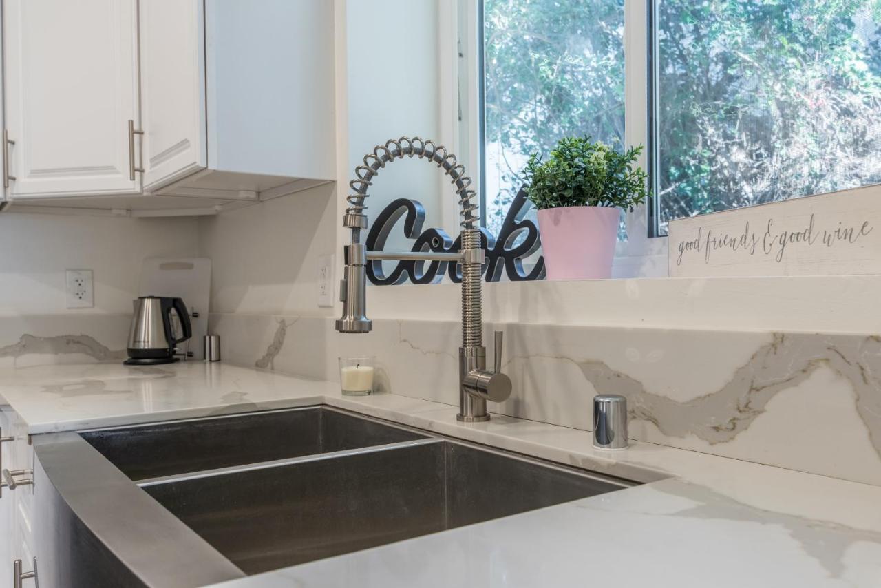 Luxurious Studio City Home Лос Анджелис Екстериор снимка