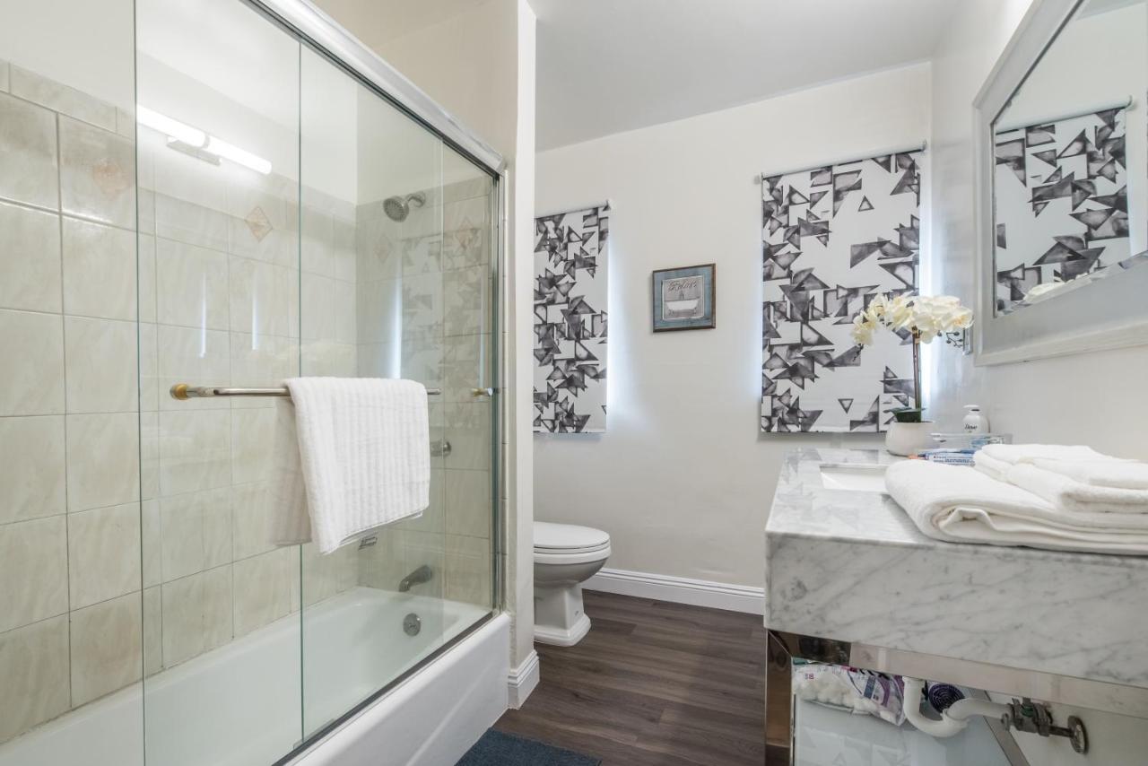 Luxurious Studio City Home Лос Анджелис Екстериор снимка
