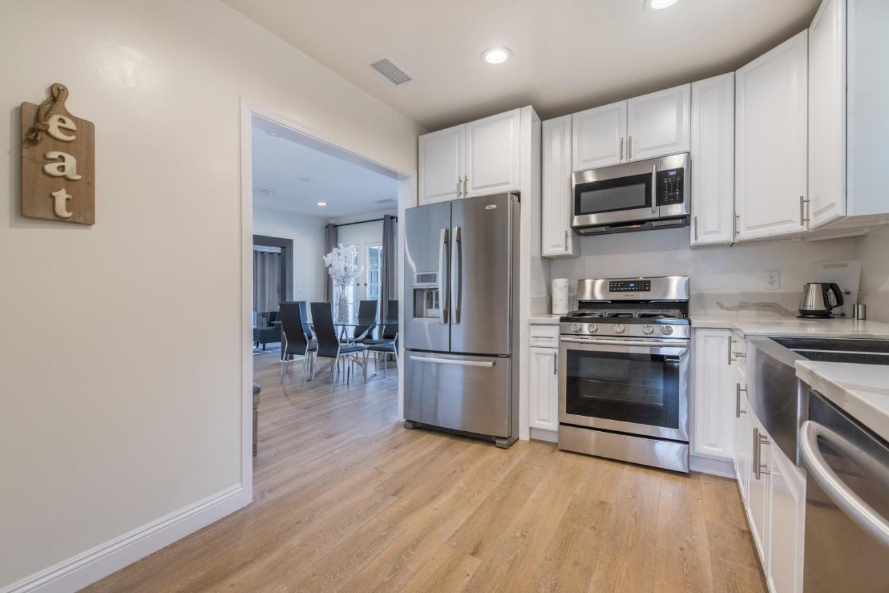 Luxurious Studio City Home Лос Анджелис Екстериор снимка